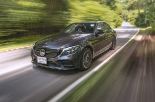 Mercedes-Benz C 300e AMG Sport