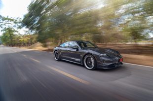 PORSCHE TAYCAN TURBO