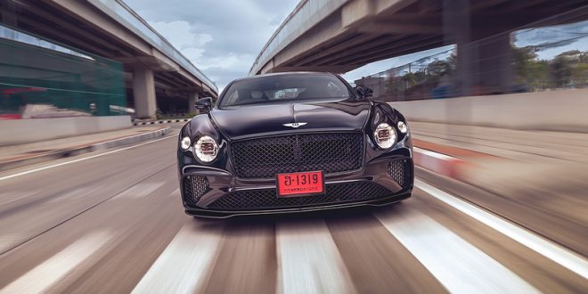 รีวิว ทดสอบ BENTLEY CONTINENTAL GT V8 ทำกำลังสูงสุดได้ถึง 550 แรงม้า