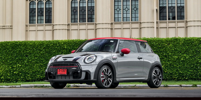 MINI John Cooper Works 3-Door Hatch