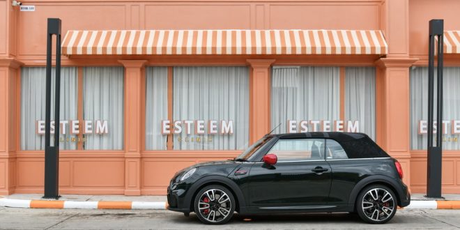 รีวิว ทดสอบ MINI John Cooper Works Convertible เวอร์ชั่นเปิดประทุน