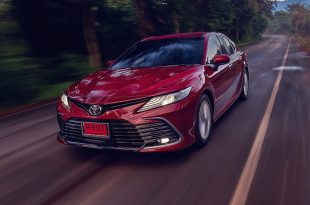 New Toyota Camry 2.5 Sport