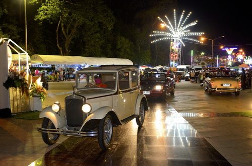 Vintage Car Club of Thailand _ Phetchaburi