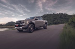 รีวิว ลองขับ FORD RANGER RAPTOR กระบะพันธุ์แกร่ง ราคา 1,869,000 บาท