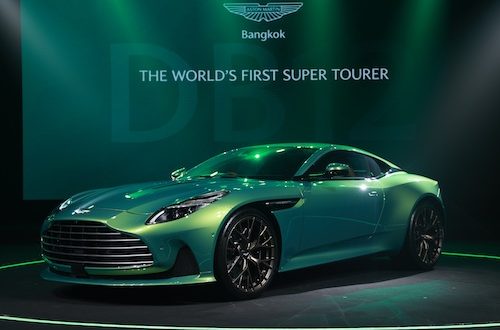 Aston Martin DB12_THE WORLD'S FIRST SUPER TOURER