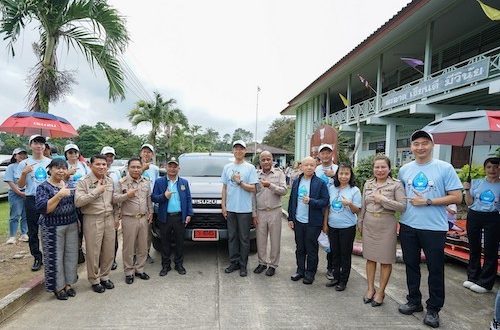 Isuzu gives Water for Life in Phatthalung