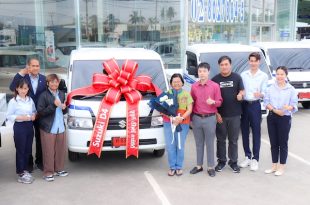 Suzuki Carry _ Raks Thai Foundation