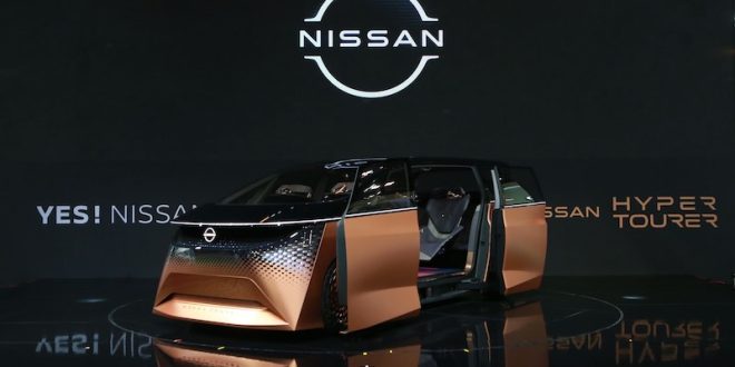 NISSAN HYPER TOURER